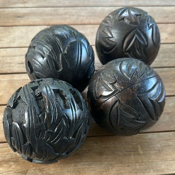 Pier 1 Wooden Hand Carved Set of 4 Decorative Balls - Picture 1 of 3